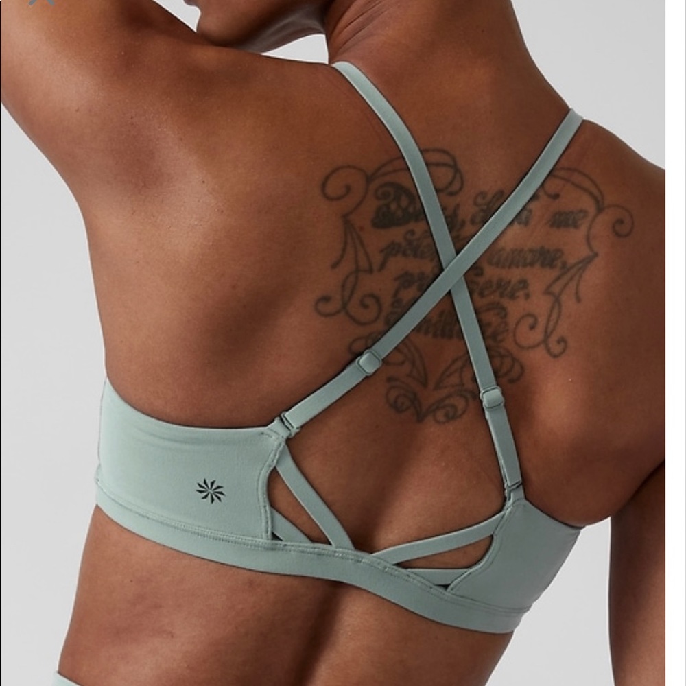 💕Athleta Elation Bra A-C. Medium Minimalist Grey - Picture 2 of 6